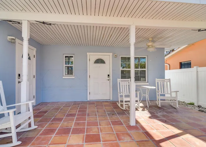 Indian Rocks Unit - Steps From The Shoreline * Clearwater Beach