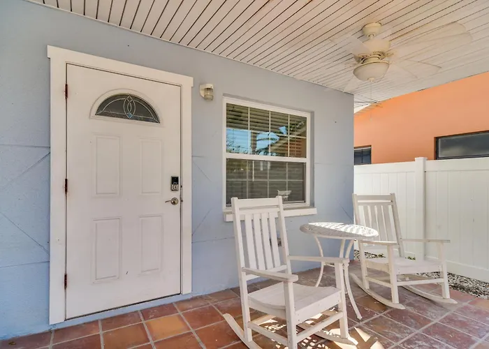 Indian Rocks Unit - Steps From The Shoreline Apartment Clearwater Beach
